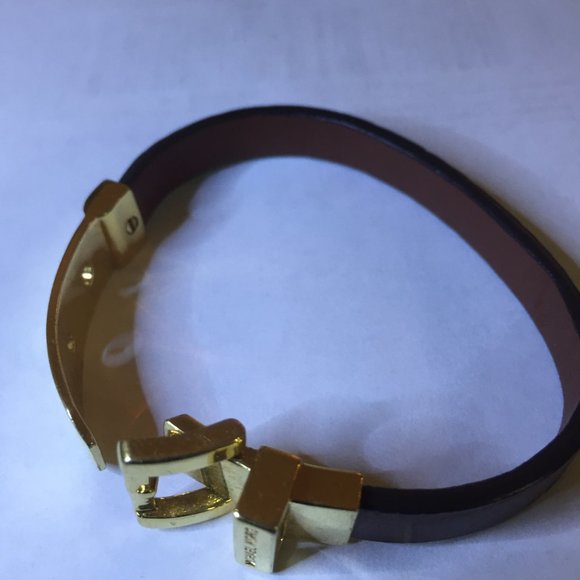 Michael Kors Leather Buckle Bracelet - Picture 3 of 3